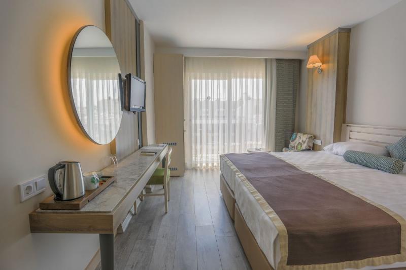 Thalia Beach Resort Hotel Ilica  Extérieur photo